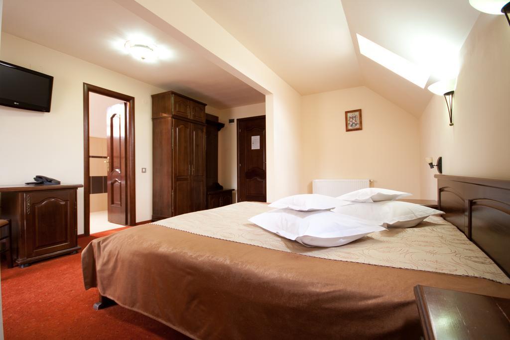 Dor De Munte Hotel Sadova  Kültér fotó